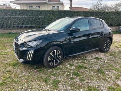 Usata Peugeot 208 2025 Utilitaria