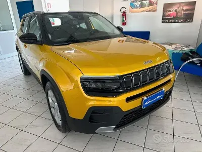 Usata Jeep Avenger Altitude 101 CV (74 kW) 2023 Giallo SUV