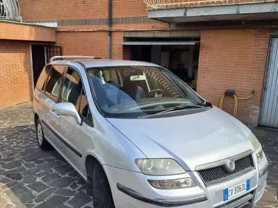 Usata Fiat Ulysse Dynamic 109 CV (80 kW) 2005 Grigio Monovolume