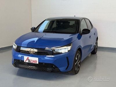 Usata Opel Corsa 101 CV (74 kW) 2024 Bianco Berlina