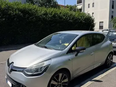 Usata Renault Clio IV 90 CV (66 kW) 2016 Berlina