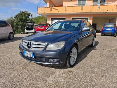 Begagnad Mercedes C220 170 HK (125 kW) 2008 Grå Sedan