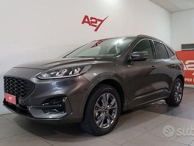 Usata Ford Kuga ST-Line 225 CV (165 kW) 2022 Grigio scuro SUV