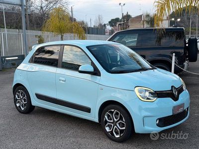 Usata Renault Twingo Intens 65 CV (47 kW) 2021 Blu Utilitaria