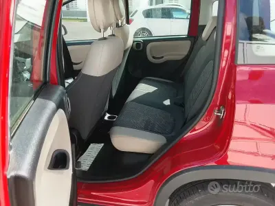 Usata Fiat Panda 4x4 95 CV (69 kW) 2018 Rosso Utilitaria