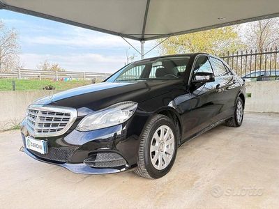 Usata Mercedes E200 136 CV (100 kW) 2016 Nero Berlina