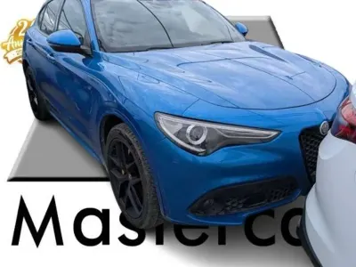 Usata Alfa Romeo Stelvio Veloce 209 CV (153 kW) 2021 Blu/azzurro SUV