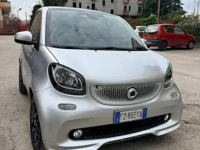 Occasion Smart ForFour Brabus 71 ch (52 kW) 2019 Gris Citadine