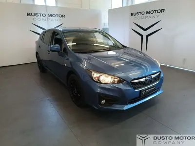 Usata Subaru Impreza Style 114 CV (83 kW) 2018 Blu/azzurro Berlina