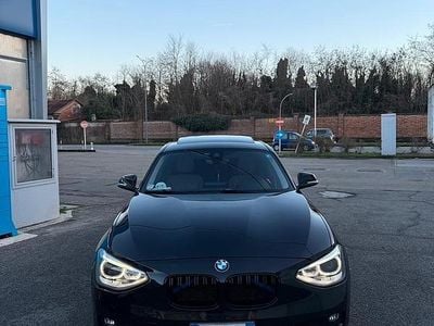 Usata BMW 120 Sport Line 184 CV (135 kW) 2011 Nero Utilitaria