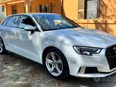 Usata Audi A3 Sport 116 CV (85 kW) 2018 Bianco Berlina