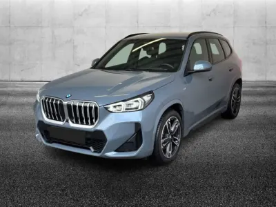 Käytetty BMW X1 M Sport 197 HP (144 kW) 2025 Harmaa Katumaasturi