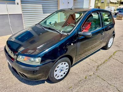 Usata Fiat Punto 60 CV (44 kW) 2003 Nero Utilitaria