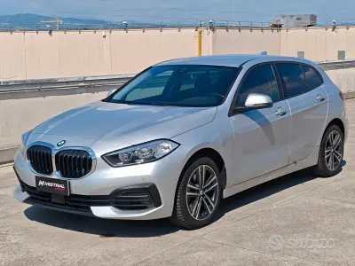 Usata BMW 116 Advantage 116 CV (85 kW) 2021 Grigio Utilitaria