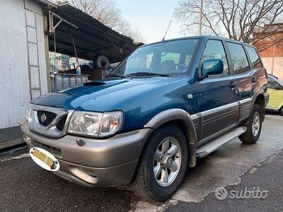 Usata Nissan Terrano SE 125 CV (91 kW) 2002 Blu/azzurro SUV