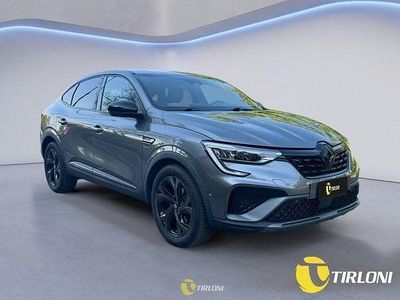 Begagnad Renault Arkana Engineered 143 HK (105 kW) 2023 Grå SUV