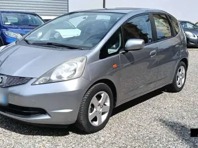 Usata Honda Jazz 90 CV (66 kW) 2009 Grigio Utilitaria