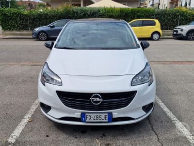 usata Opel Corsa 1.4 90 cv automatica