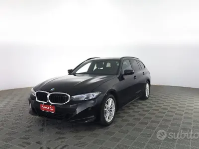 Usata BMW 318 Comfort Edition 150 CV (110 kW) 2023 Nero Station wagon