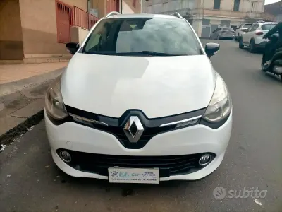 Usata Renault Clio 90 CV (66 kW) 2015 Bianco Station wagon