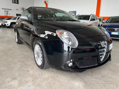 Usata Alfa Romeo MiTo Distinctive 77 CV (56 kW) 2014 Nero Utilitaria