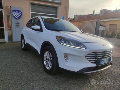 Usata Ford Kuga Titanium 120 CV (88 kW) 2020 Bianco SUV
