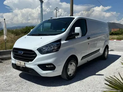 Usata Ford Transit Custom Trend 131 CV (96 kW) 2023 Bianco Furgone