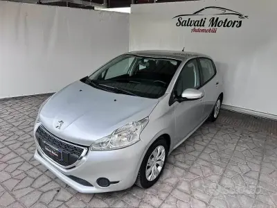 Occasion Peugeot 208 Active 68 ch (50 kW) 2014 Gris Citadine