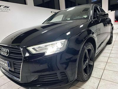 Usata Audi A3 Design 116 CV (85 kW) 2018 Nero Berlina