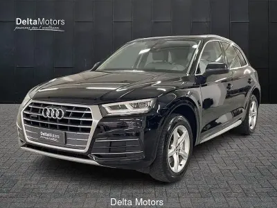 Usata Audi Q5 Business 190 CV (139 kW) 2019 Nero metallizzato SUV