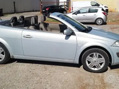 Usata Renault Mégane Cabriolet 156 CV (114 kW) 2004 Cabrio