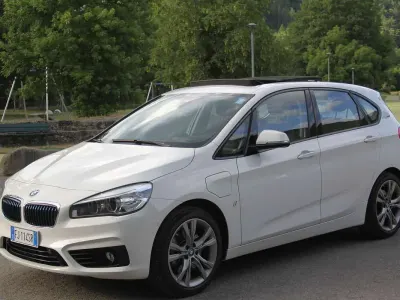 Usata BMW 225 136 CV (100 kW) 2017 Bianco Monovolume