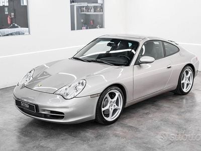 Porsche 911 Carrera