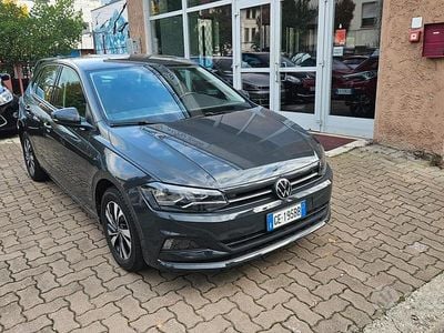 Usata VW Polo Comfortline 80 CV (58 kW) 2021 Grigio scuro Berlina