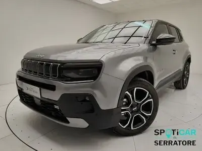 Occasion Jeep Avenger Summit 101 PK (74 kW) 2024 Grijs SUV