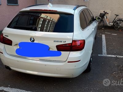 Usata BMW 525 Luxury Line 218 CV (160 kW) 2015 Bianco Station wagon