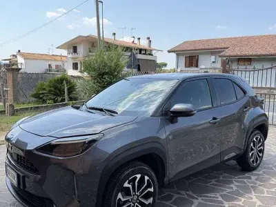 Usata Toyota Yaris Cross Trend 116 CV (85 kW) 2022 SUV
