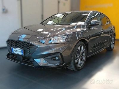 Brugt Ford Focus ST-Line 125 HK (91 kW) 2022 Grå Sedan