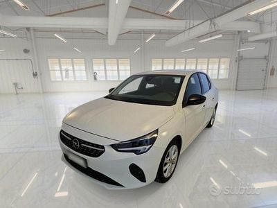 Usata Opel Corsa Elegance 101 CV (74 kW) 2023 Bianco Utilitaria