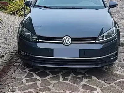 Usata VW Golf VII 115 CV (84 kW) 2019 Grigio Berlina