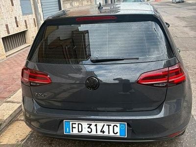Usata VW Golf VII 110 CV (80 kW) 2016 Grigio Berlina
