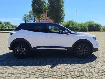 Usata Opel Mokka S 110 CV (80 kW) 2023 Bianco SUV