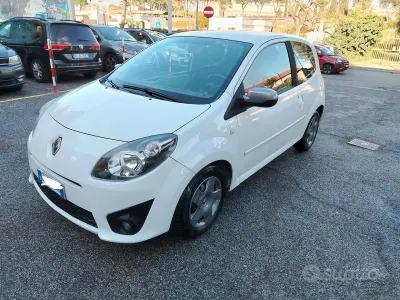 Gebraucht Renault Twingo 75 PS (55 kW) 2011 Weiß Kleinwagen
