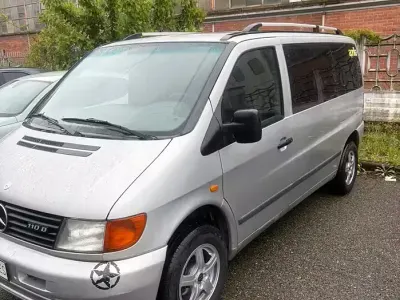 Usata Mercedes Vito 1998 Grigio Furgone