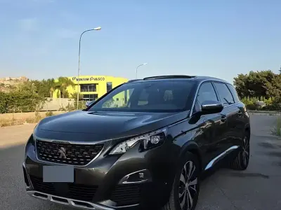 Usata Peugeot 5008 GTi 181 CV (133 kW) 2017 Nero Station wagon