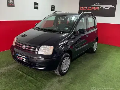 Usata Fiat Panda Dynamic 77 CV (56 kW) 2012 Blu Utilitaria