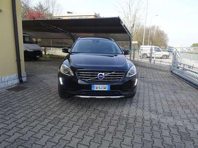 Usata Volvo XC60 Momentum 215 CV (158 kW) 2014 Nero SUV