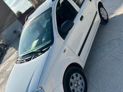 Usata Fiat Panda Emotion 75 CV (55 kW) 2011 Bianco Utilitaria