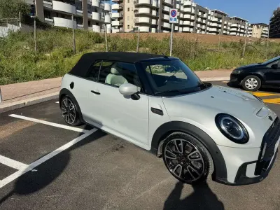 Begagnad Mini John Cooper Works Cabriolet