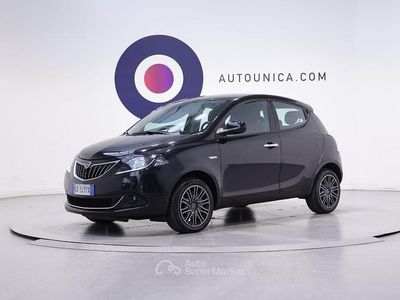 Usata Lancia Ypsilon Silver 69 CV (50 kW) 2022 Nero Utilitaria